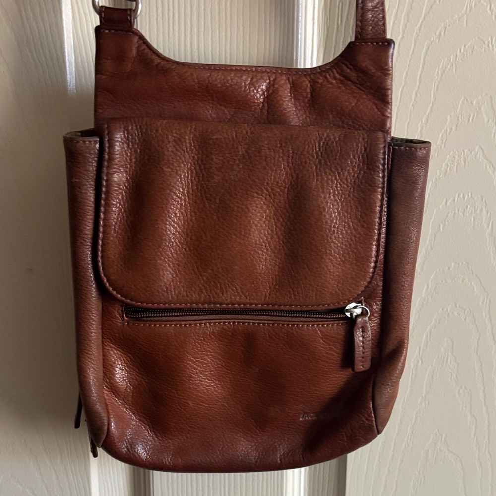 Classic Jack Georges Brown Leather Voyager Slim Messenger Bag